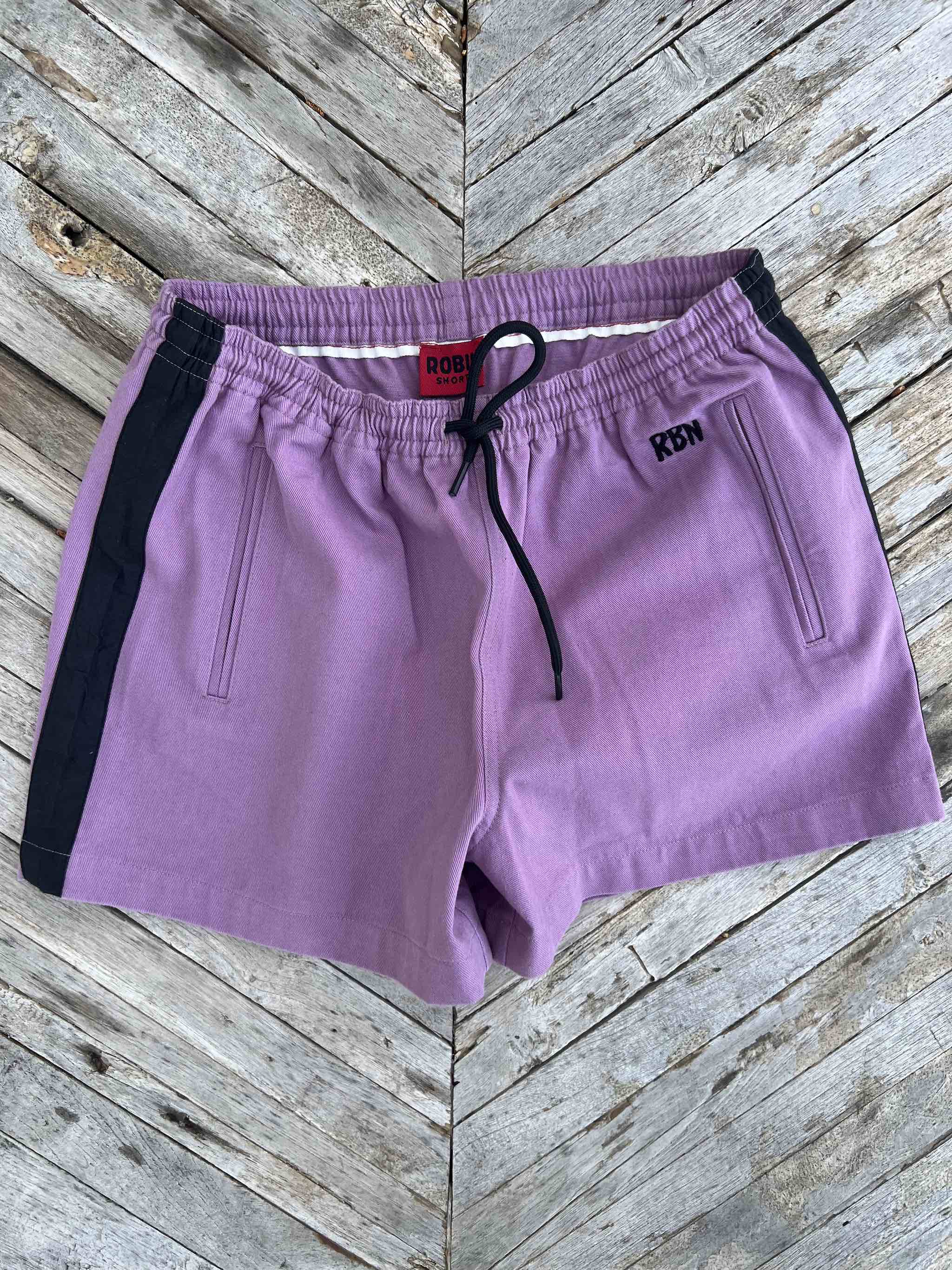 ROBIN-SHORTS for Boys Style `ROBINSON´Lilac-3