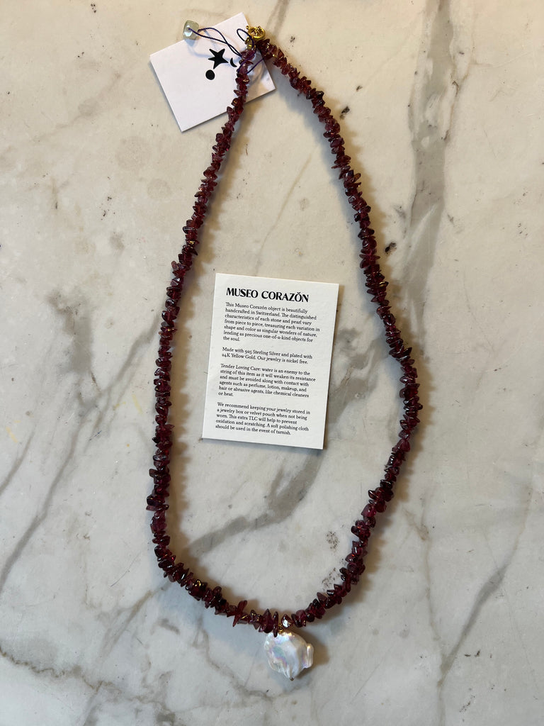 Necklace Vintage Garnet - ANTHOLOGY PENELOPE - MUSEO CORAZON - N1
