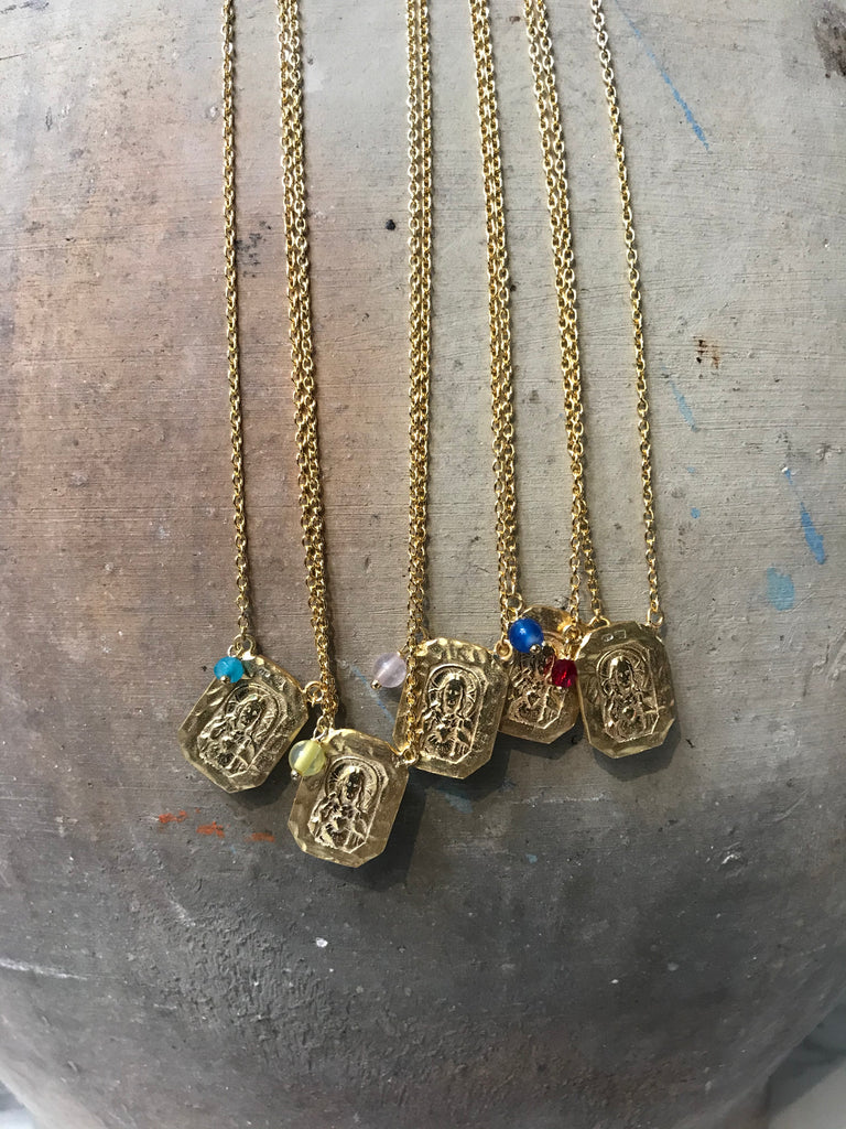 Necklace Escapulario gold